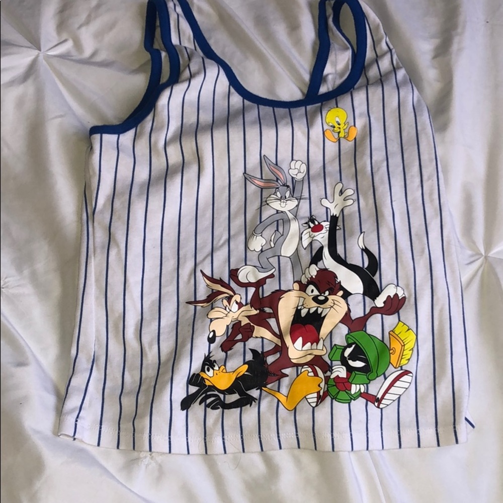 Looney toons top